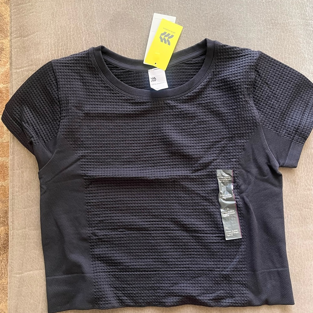 All in Motion Black Ribbed Crop T-Shirt